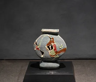 河井寛次郎｜呉洲筒描鳥文扁壷