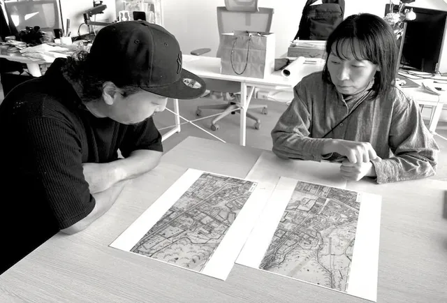 井上路久さんへのインタビューの様子 1