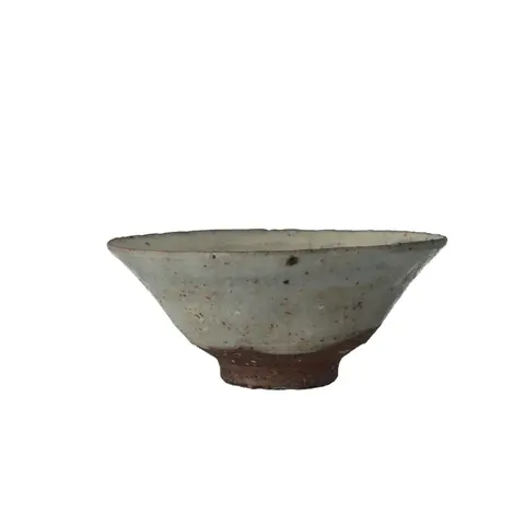 凍み粉引茶碗