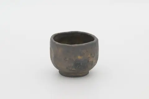 黒金釉 ぐい呑み