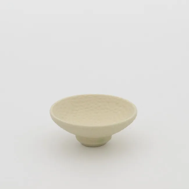 釉はじき 盃 白菊