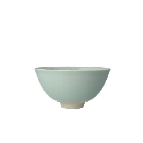 青白磁茶碗