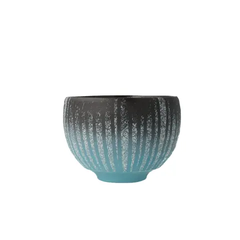 釉泥彩茶盌