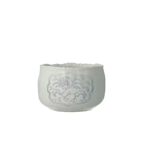 線刻抹茶碗